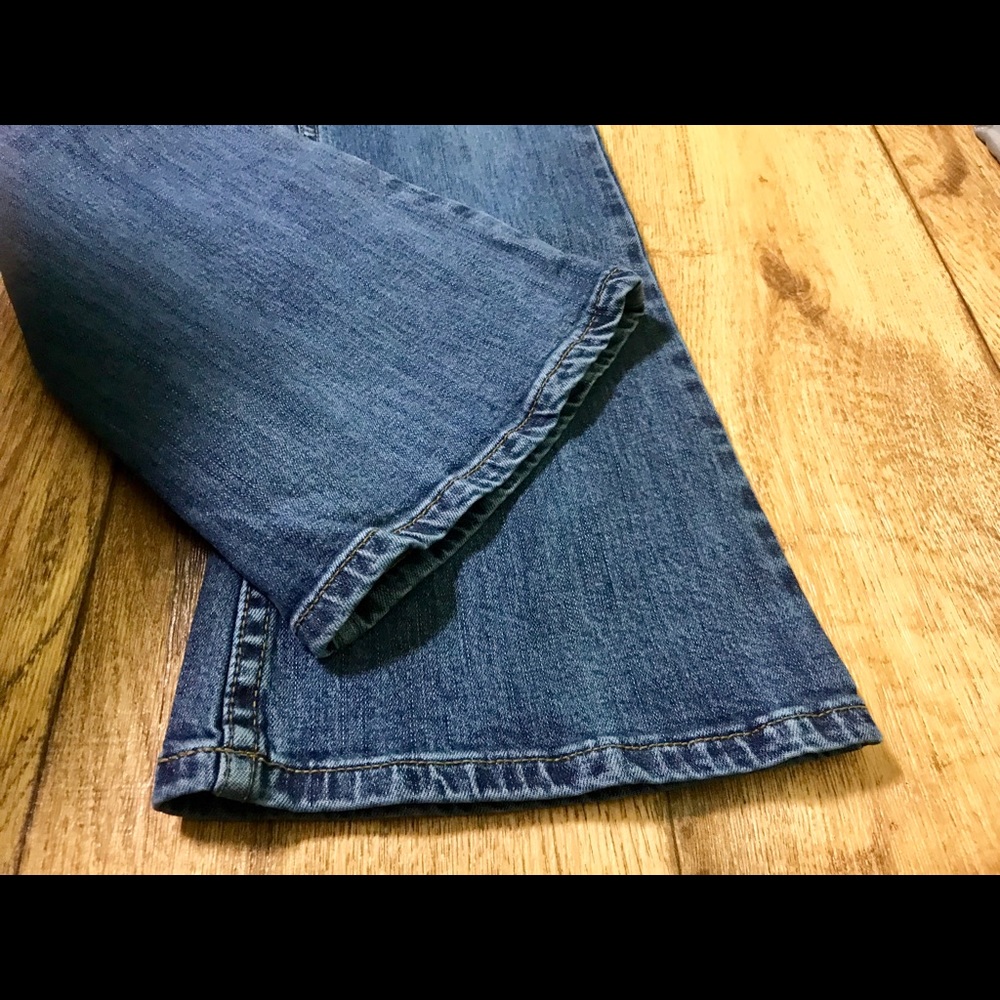 Free People Crop Flare Jeans NWT - Picture 4 of 8